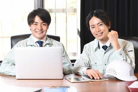 専門家による資金計画と火災保険活用のサポート