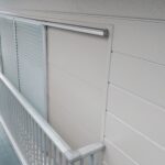 船橋市にて雨漏り対策の外壁修理〈塗膜膨れをサイディングで修理〉 施工後